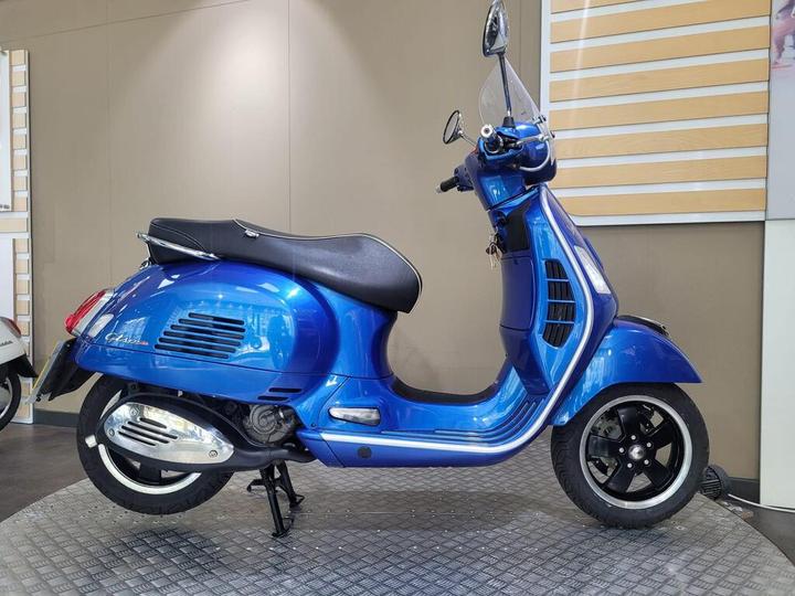 Vespa GTS Super 125 2014