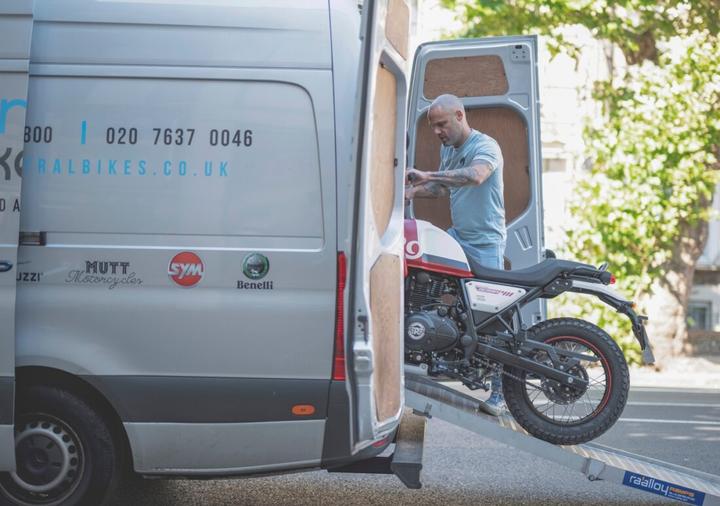 Top warning signs that your scooter or motorbike needs a repair service.